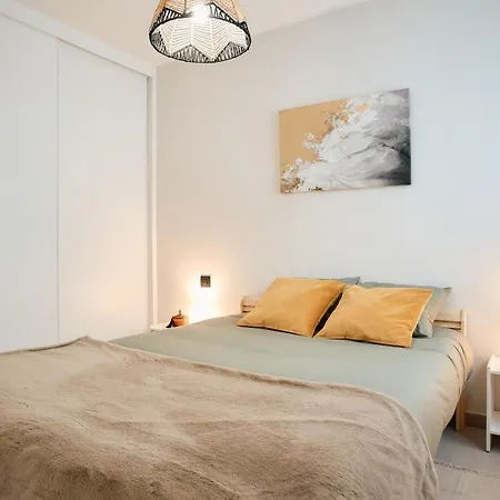 2br New Renovated House At Las Canteras Beach Apartment